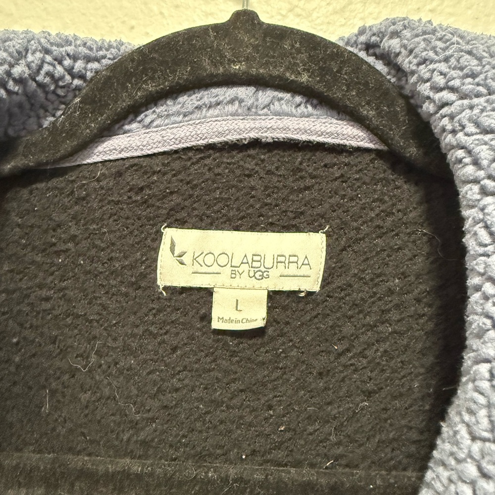 Koolaburra Black and Blue Teddy Jacket Size Large - Picture 2 of 5